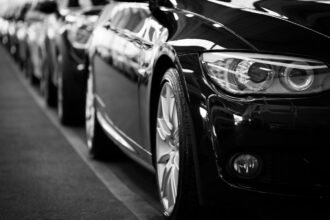 Guia completo sobre automóveis para apaixonados por carros