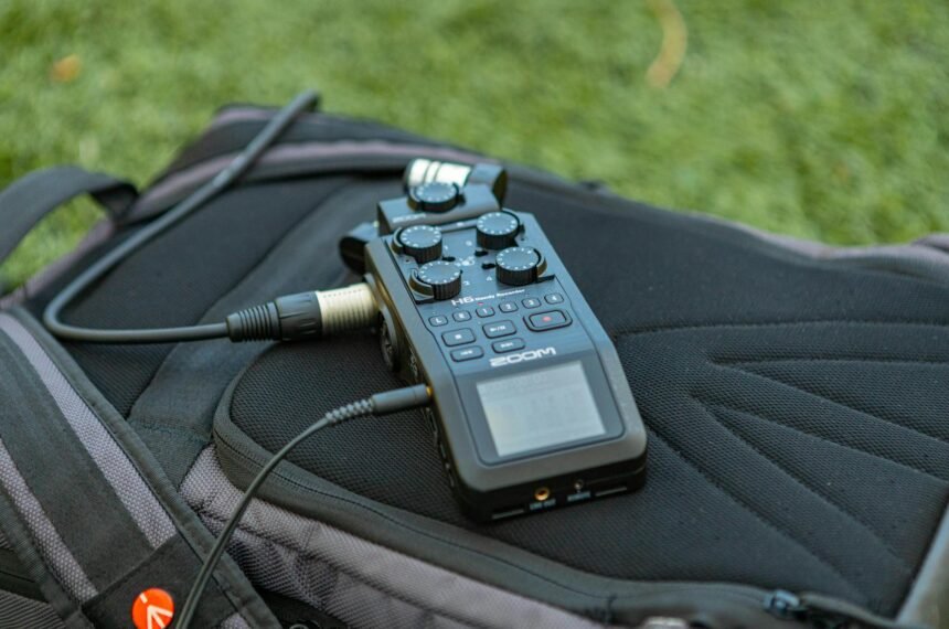 Para **recordes automotivos curiosos e impressionantes**, destacam-se feitos como o carro mais rápido do mundo, o veículo com