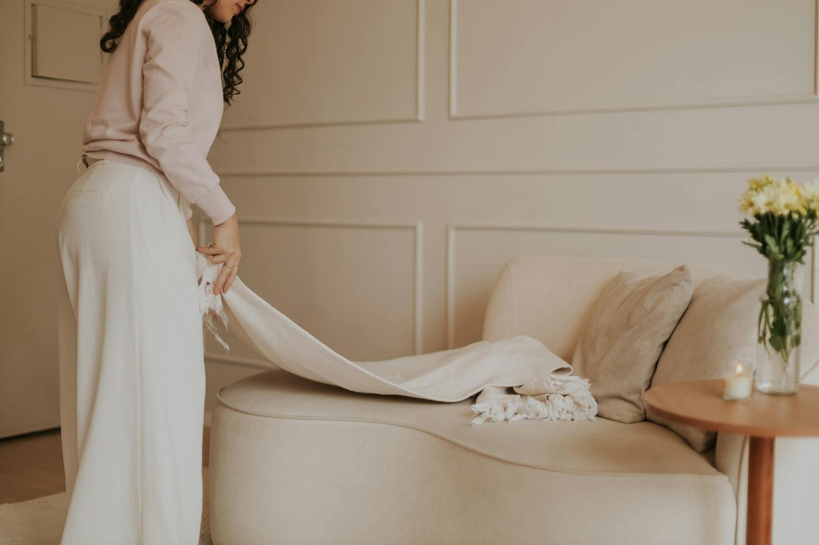 O Guia Essencial: Como Limpar Sofá de Tecido em Casa Sem Danificar e Manter a Beleza Original — como limpar sofá de tecido em