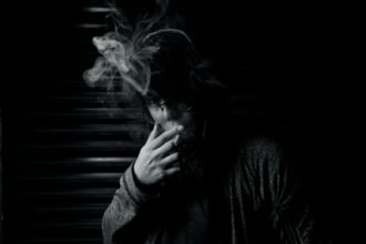 Como Parar de Fumar Definitivamente Sozinho: Seu Guia Completo para a Liberdade do Tabaco — como parar de fumar definitivamen