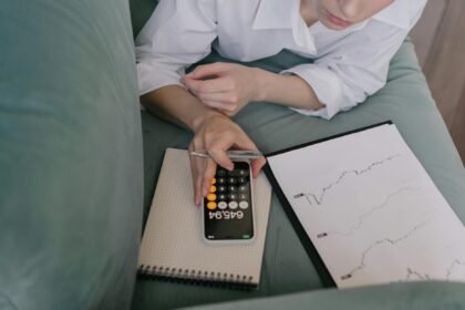 Como sair das dívidas rapidamente com pouco dinheiro — como sair das dívidas rapidamente com pouco dinheiro | Aproximando Dis