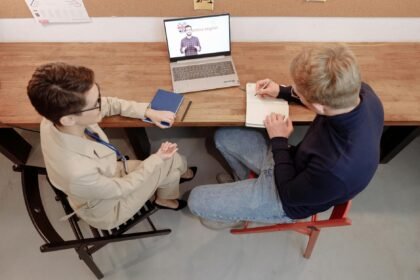 Como se preparar para entrevista de emprego em inglês — como se preparar para entrevista de emprego em inglês | Aproximando D