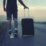 Viajar Sozinha com Segurança: Guia Definitivo para Mulheres Aventureiras e Confiantes — dicas para viajar sozinha com seguran