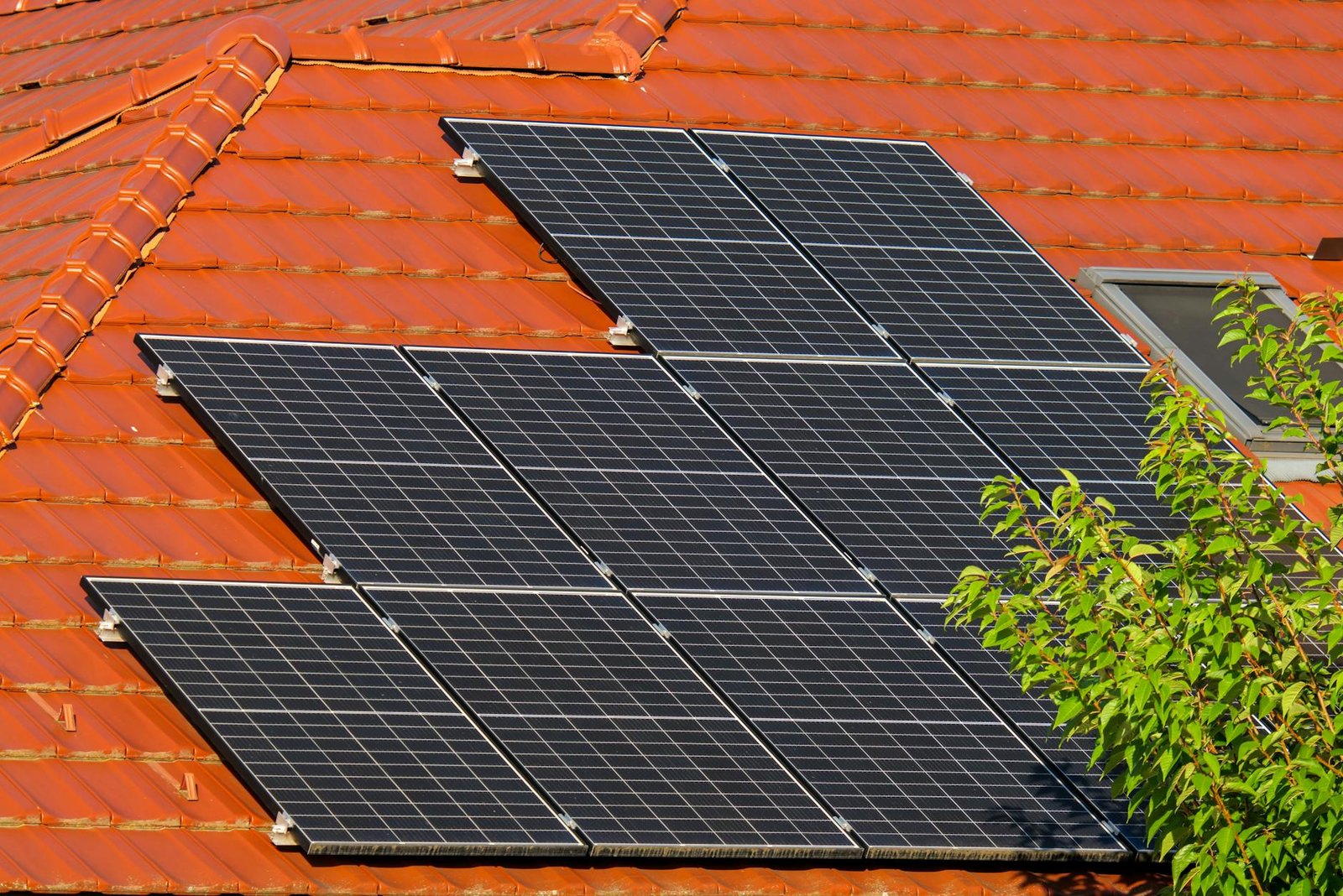 Energia Solar Compensa para Residências em 2026? A Análise Definitiva para Sua Casa! — energia solar compensa para residência