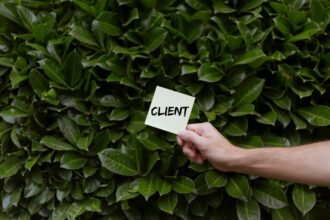 Marketing de Conteúdo Local: O Guia Definitivo para Atrair e Converter Clientes na Sua Região — marketing de conteúdo para at